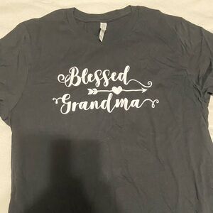 Grandma Tshirt black size large